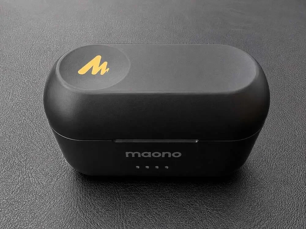 Maono Wave T5 Wireless Lavalier Microphone Charging Case